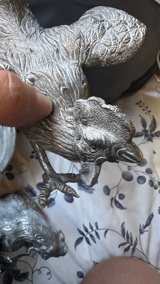 Pareja de gallos de plata mexicanos con sello