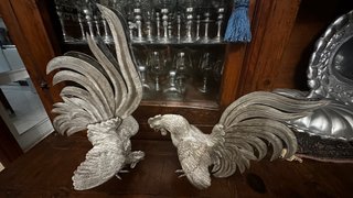 Pareja de gallos de plata mexicanos con sello