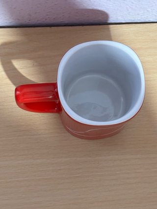 Taza Nescafé Roja