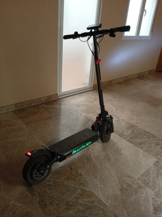 Patinete Eléctrico Casi Nuevo