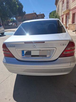 Mercedes-Benz 220 2005