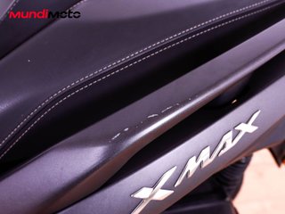 YAMAHA X-MAX 300