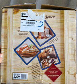 Panificadora Cadence Nosso Pão 1kg 220V