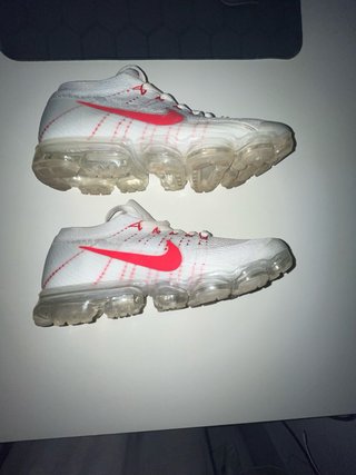 Zapatillas Nike Air Max Rojas y Blancas