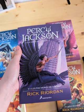 Colección libros de Percy Jackson en catalán