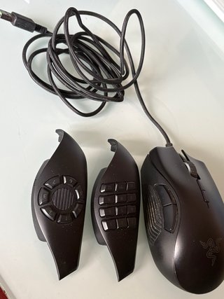 Ratón Razer Naga Trinity con cable