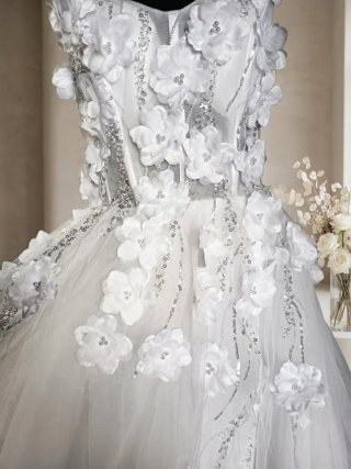 Vestido de novia nuevo con etiqueta
