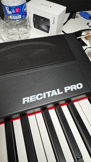 Piano Digital Alesis Recital Pro 88 Teclas