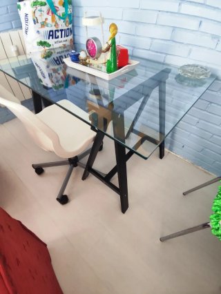 Mesa cristal grueso 120x80cm, caballetes madera