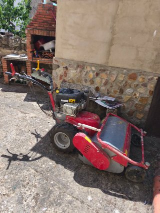 Desbrozadora Benassi Tr800 con poco uso