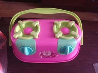 Juego Cocinita Infantil Rosa y Verde para la playa