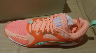 Zapatillas Jordan Talla 47 Naranja y Rosa