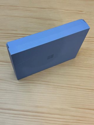 Microsoft Surface laptop 7th Snapdragon X Elite