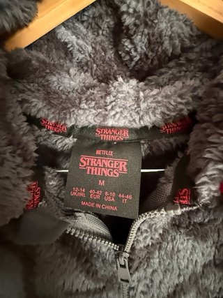 Pijama Demogorgon Primark Talla M