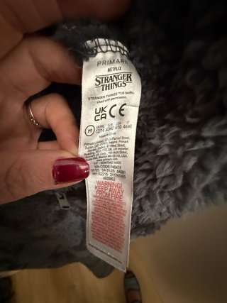 Pijama Demogorgon Primark Talla M