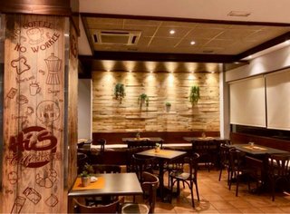 Ludoteca con cafeteria y zona de meriendas