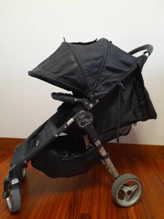 Silla y capazo Baby Jogger City Mini 4