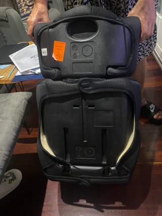 Silla de coche infantil negra