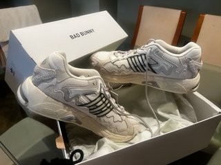 Adidas Bad Bunny Response CL Ed. Limitada Talla 46