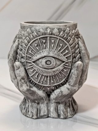 Vaso Scultura Mano Occhio Onniveggente Ornamento