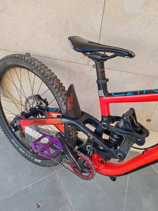 Bici DH Scott Gambler