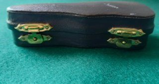 Violín miniatura con arco, y funda