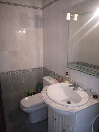 Local comercial en alquiler en Avda. de Abril. - 9 de octubre en Sagunto