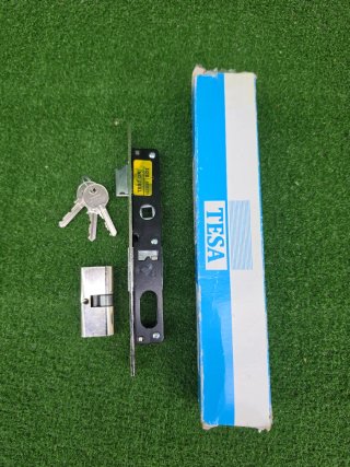 Cerradura Tesa Assa Abloy 222012NM