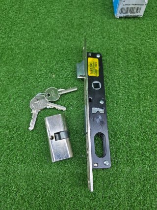 Cerradura Tesa Assa Abloy 222012NM