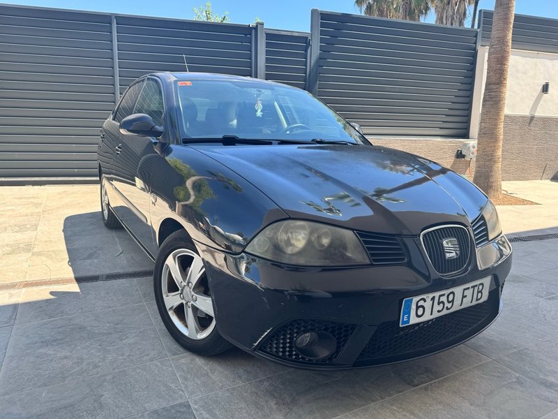 SEAT Ibiza 2007 - foto 1