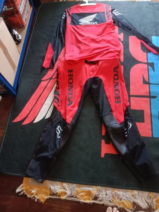 Completo Fox Flexair Honda Taglia 32