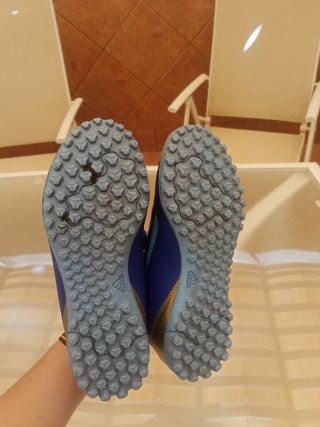 Botas de fútbol sala Adidas azules talla 34