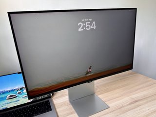 Monitor Samsung 27 5K S9 ViewFinity Camara, WiFi