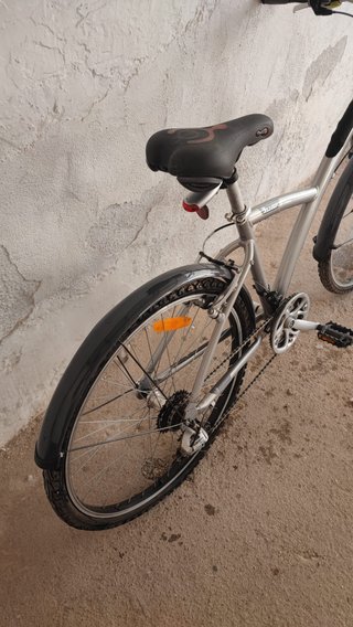 Bicicleta urbana/trekking Decathlon B'Twin