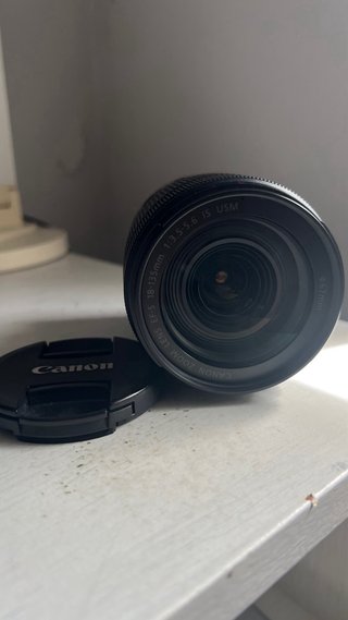 Canon EF-S 18-135mm f/3.5-5.6 IS USM Nano