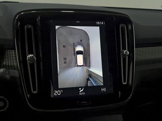 Volvo XC40 2.0 B3 G R-Design Auto