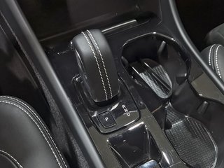 Volvo XC40 2.0 B3 G R-Design Auto