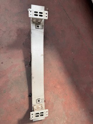 Traviesa Paragolpes Delantero Toyota Prius Plus