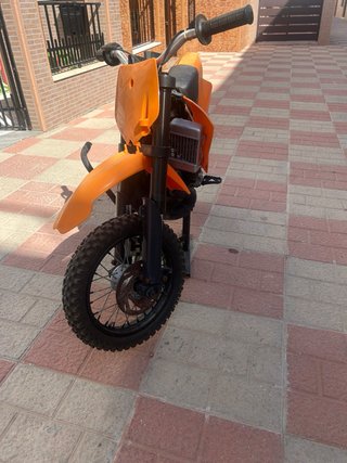 Se vende o se cambia x quad de bateria replica ktm