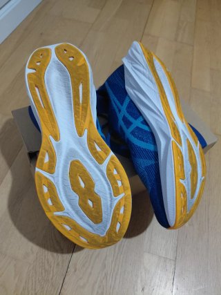 Zapatillas running Asics Dynablast 5