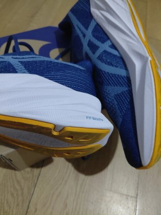 Zapatillas running Asics Dynablast 5
