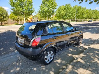 KIA Rio 2006