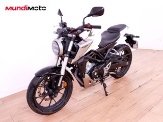 HONDA CB 125 R