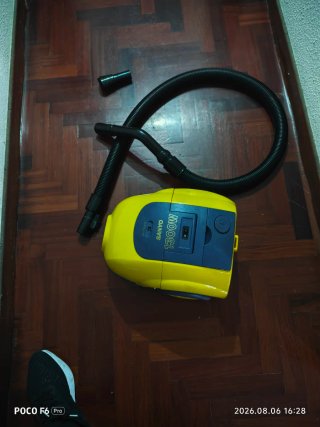 Aspiradora Sanyo 1300W Amarilla