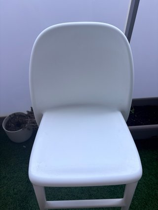 Silla alta blanca Ikea como nueva