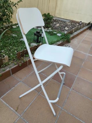 Taburete plegable blanco Ikea