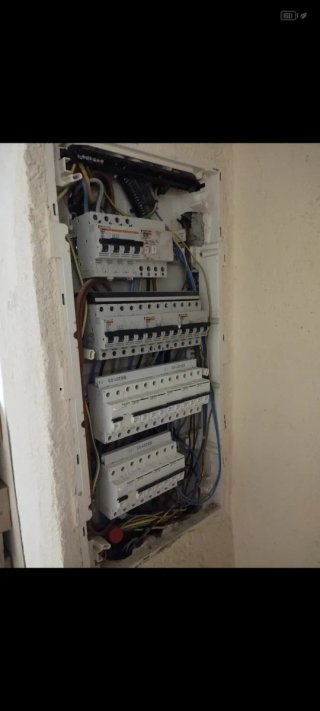 Electricista, reformas.