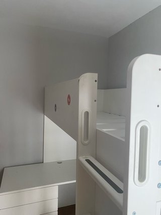 Litera Ikea con Escritorio y Armario. Negociable.