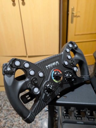 Moza R9 V3 + Pedales CRP 2
