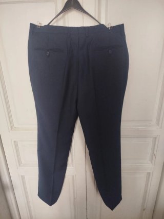 Traje de chaqueta azul marino
